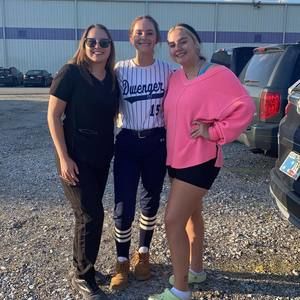 Meet your Posher, Andrea